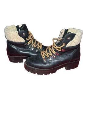 Steve Madden Broadway Women's Black Leather Combat Boots with Faux Fur Lining